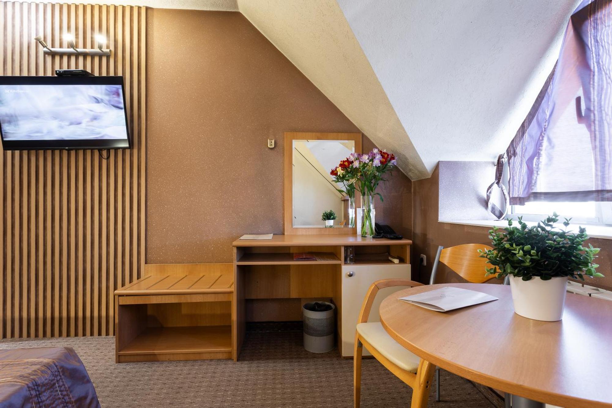 Brod - Free Parking 3*