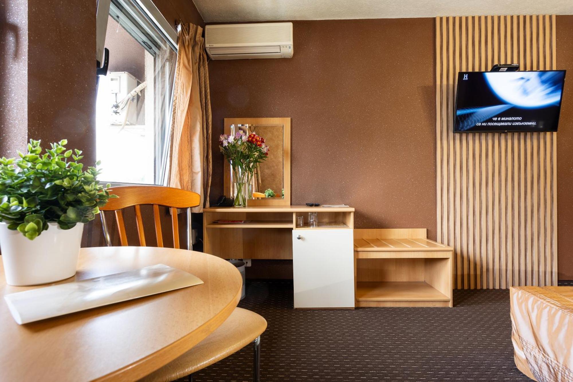 Brod - Free Parking 3*